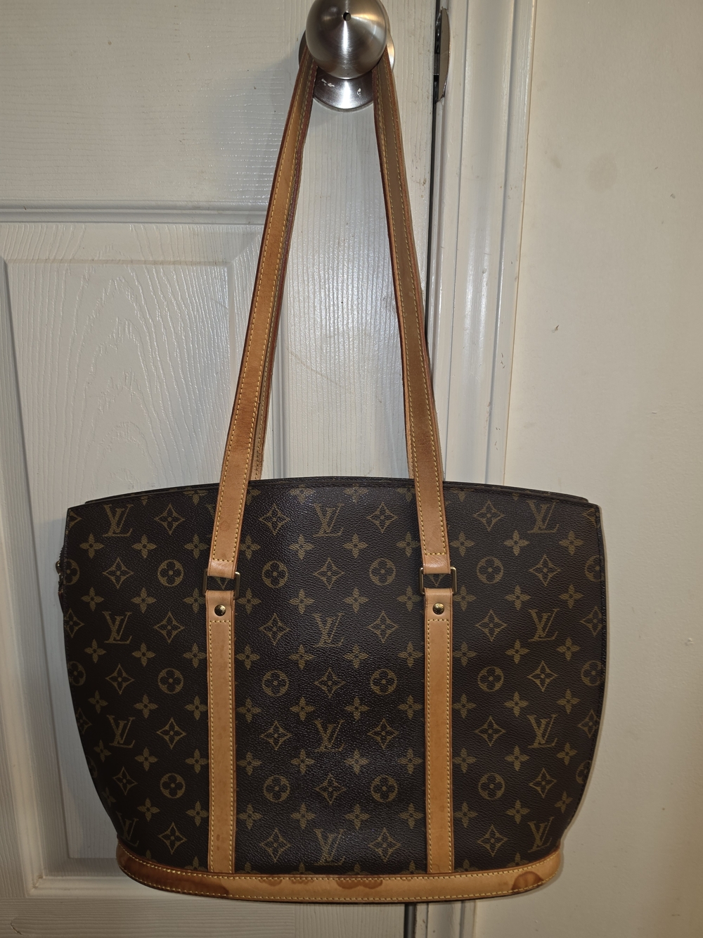 Louis Vuitton Monogram Canvas Tote with Tan Leather Trim - Picture 2 of 6